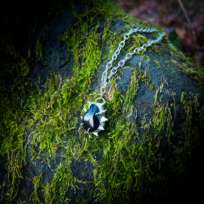 Black Tourmaline Fang Pendant  - Schwarzer Turmalin Spikes Anhänger
