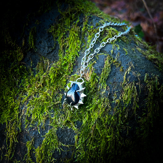 Black Tourmaline Fang Pendant  - Schwarzer Turmalin Spikes Anhänger